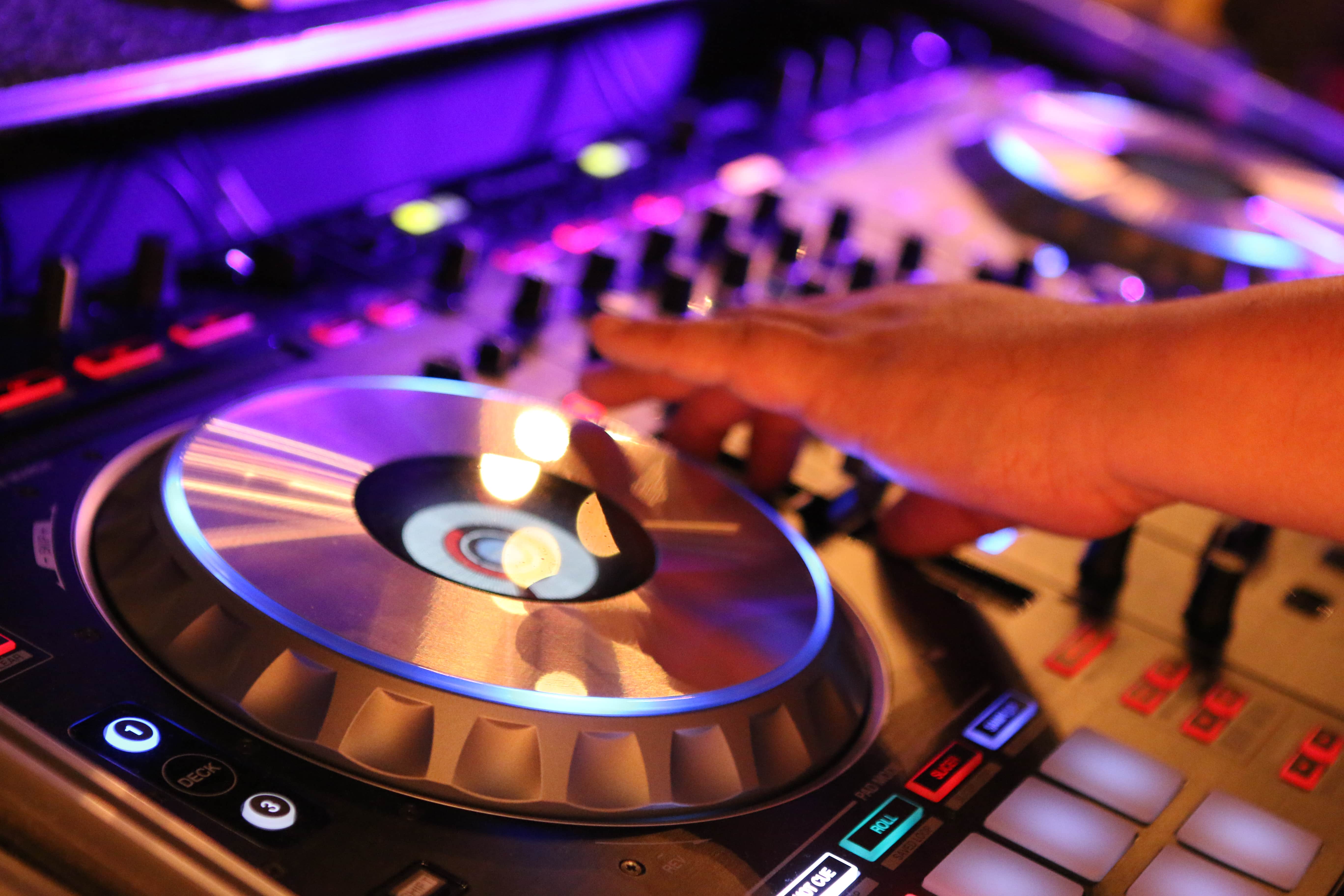 Corporate and Wedding Entertainment